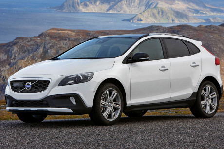 Volvo-V40-D4_004