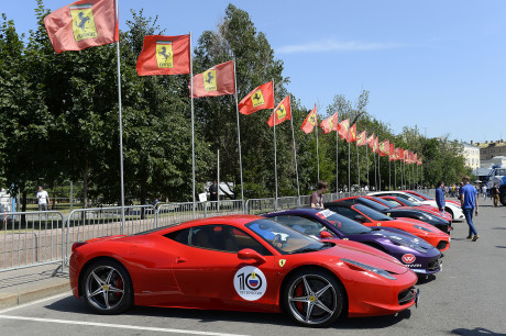 Ferrari protagonista a Mosca