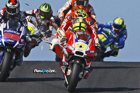 Andrea Iannone - Phillip Island 2015