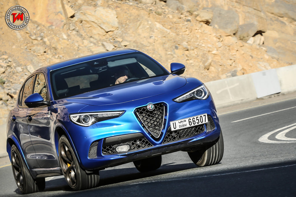  alfa romeo stelvio quadrifoglio 