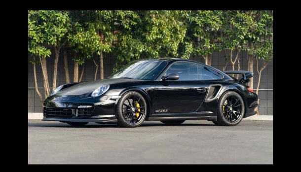 Porsche 911 GT2 RS 2010