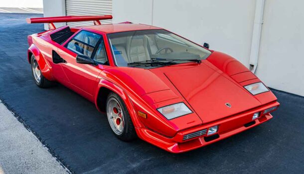 Lamborghini Countach LP400 S