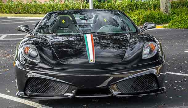 Ferrari Scuderia Spider 16M