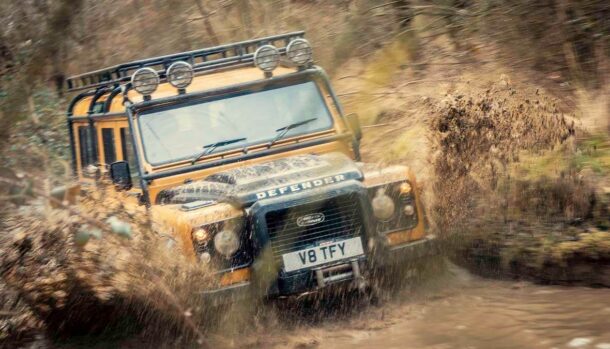 Land Rover Classic Experiences Off Road