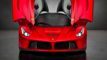 Ferrari: apertura al mercato internazionale con le criptovalute