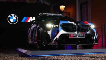 Moto GP: BMW M5 official safety car