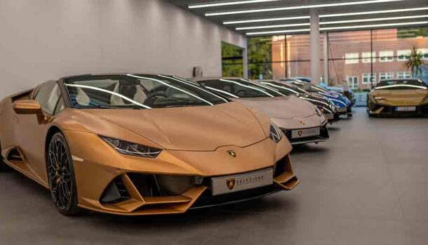 Automobili Lamborghini apre un nuovo showroom a Tallin