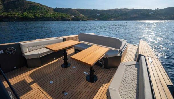 Maxim Yachts Neo 43 Comfort