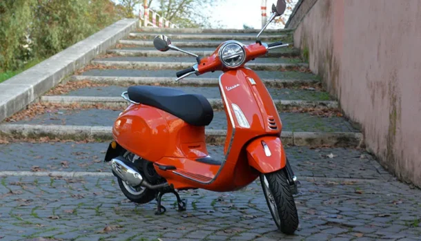 Vespa Primavera 125